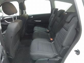 Ford S-Max  picture 8
