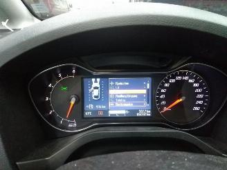 Ford S-Max  picture 30
