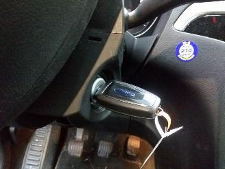 Ford S-Max  picture 3