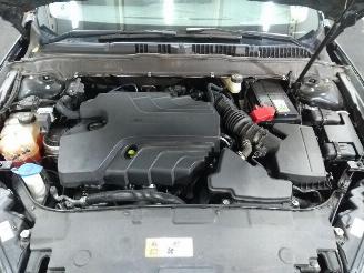 Ford Mondeo  picture 15