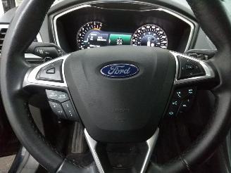 Ford Mondeo  picture 26