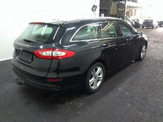 Ford Mondeo  picture 10