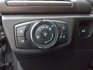 Ford Mondeo  picture 28
