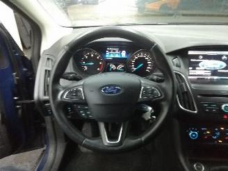 Ford Focus  picture 2
