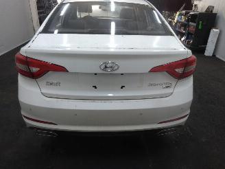 Hyundai Sonata  picture 23
