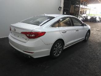 Hyundai Sonata  picture 6