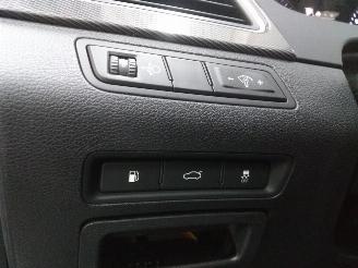 Hyundai Sonata  picture 4