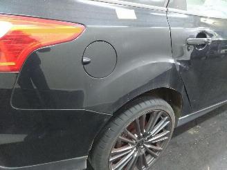 Ford Focus  picture 6