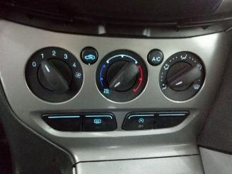 Ford Focus  picture 9