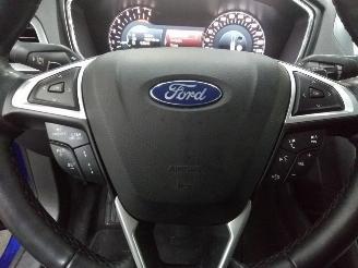 Ford Mondeo  picture 34