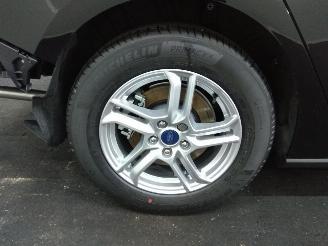 Ford Focus  picture 15