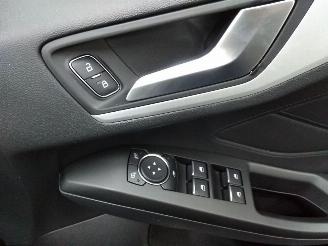 Ford Focus  picture 11