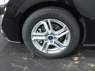 Ford Focus  picture 32