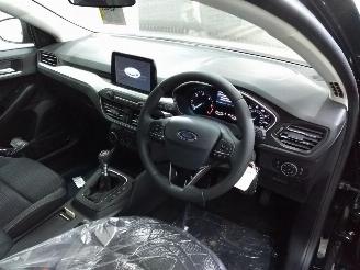Ford Focus  picture 13