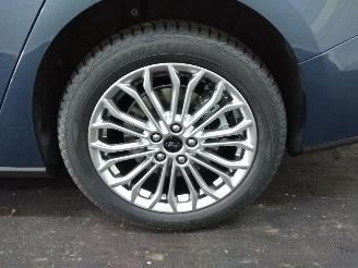 Ford Focus  picture 12