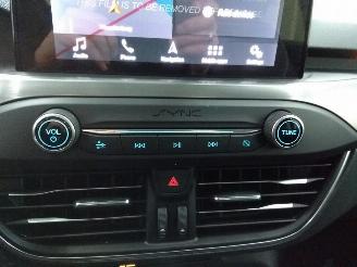 Ford Focus  picture 19
