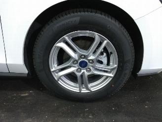 Ford Focus  picture 5