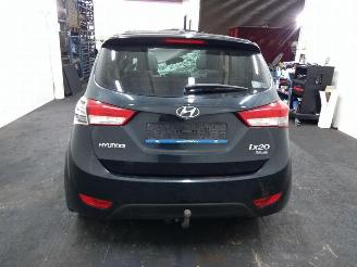 Hyundai Ix20  picture 4