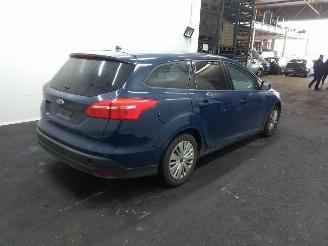 Ford Focus  picture 13