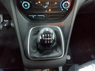 Ford C-Max  picture 8