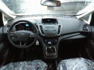 Ford C-Max  picture 5