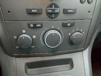 Opel Zafira  picture 4