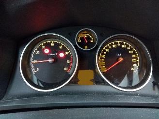 Opel Zafira  picture 16