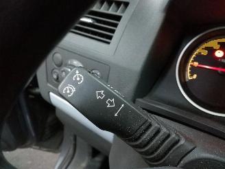 Opel Zafira  picture 6