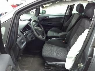 Opel Zafira  picture 7