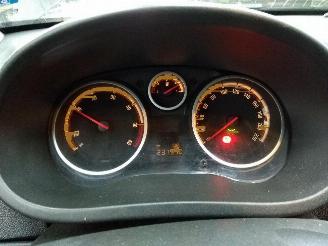 Opel Corsa  picture 16