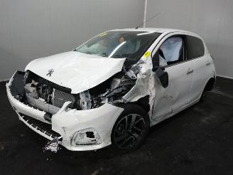 Peugeot 108  picture 14