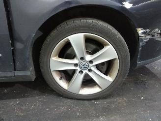Volkswagen Passat  picture 28