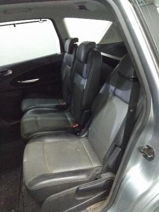 Ford S-Max  picture 19
