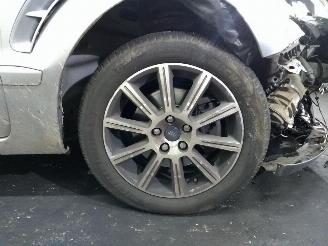 Ford S-Max  picture 9