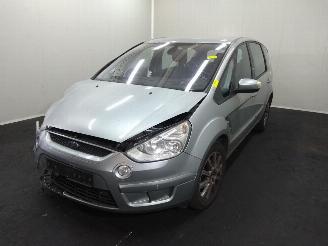 Ford S-Max  picture 21