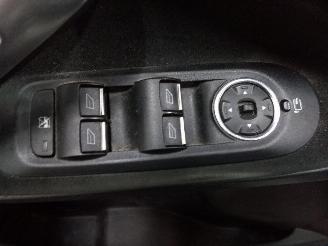 Ford S-Max  picture 31