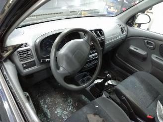 Suzuki Alto  picture 13