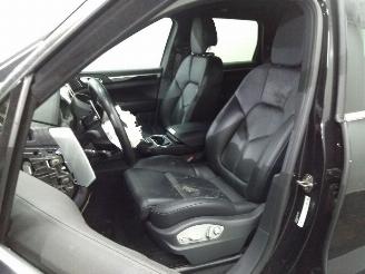 Porsche Cayenne  picture 25