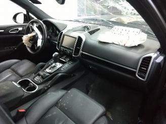 Porsche Cayenne  picture 22