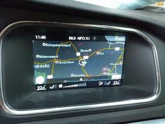 Volvo V-40  picture 25