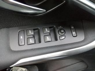 Volvo V-40  picture 16