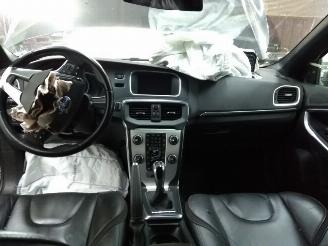 Volvo V-40  picture 29