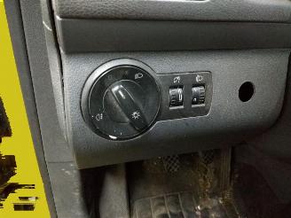 Volkswagen Touran  picture 4
