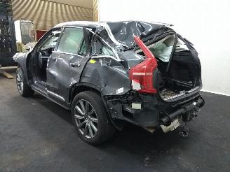 Volvo Xc-90  picture 2