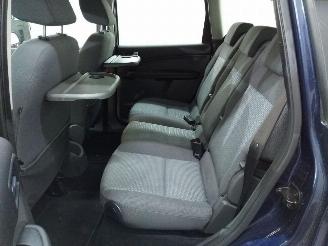 Ford C-Max  picture 5