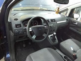 Ford C-Max  picture 22