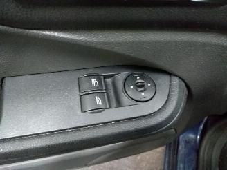 Ford C-Max  picture 3