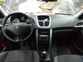 Peugeot   picture 5
