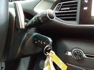 Peugeot 308  picture 37