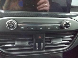 Ford Focus  picture 10